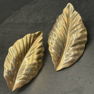 LOUIS FERAUD PARIS POST BACK EARRINGS GOLD TONE SIGNED